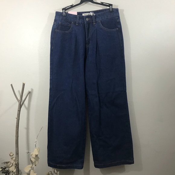 Forever21 High Rise Ankle Jeans - Picture 2 of 9